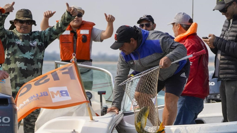 Fiesta Nacional del Dorado 2025: pesca, premios millonarios y shows en Paso de la Patria