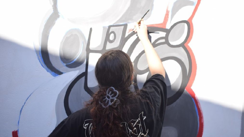 Voces que quedan: homenaje a Sol y Juan Pablo con mural, muestra y un llamado a la ética periodística