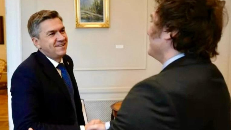 El gobierno distribuyó Aportes del Tesoro Nacional al Chaco y a otras tres provincias