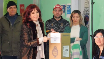 Revocaron habilitación de Cristina Kirchner y no podrá votar por su condena