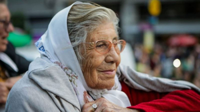 Murió Azucena Díaz, histórica referente de Madres de Plaza de Mayo