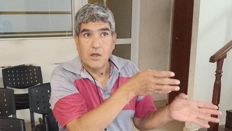 Solicita la apertura de un camino vecinal