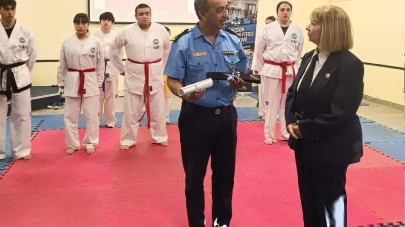 Cinturón Negro Honorífico para el jefe de la Policía del Chaco