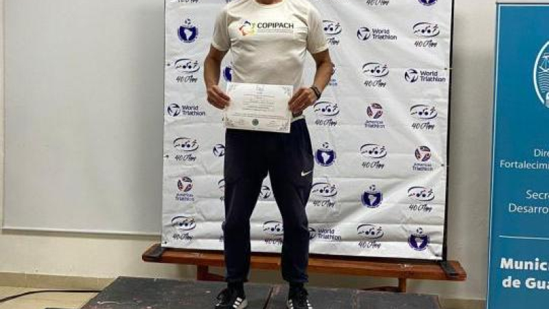 Buen cierre de año de José Muchutti: campeón argentino de duatlón