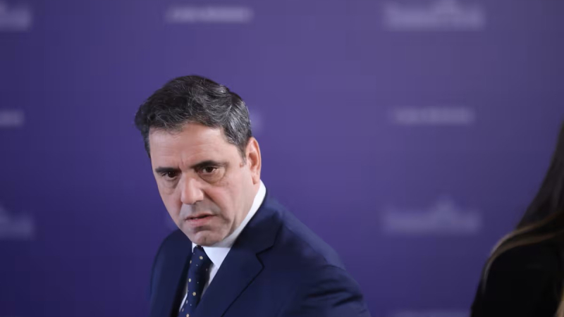 Se va el ministro del Interior, Lisandro Catalán