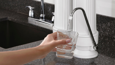 Arsénico en el agua: qué filtros permiten consumirla en forma segura en casa
