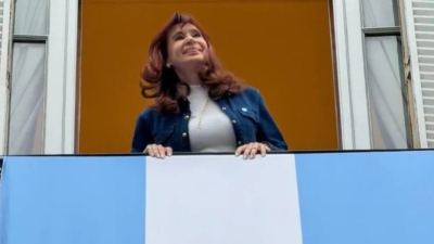 Internaron a Cristina Kirchner por un dolor abdominal