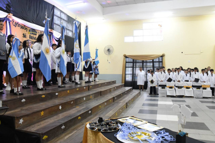 acto ciclo lectivo (2).jpg