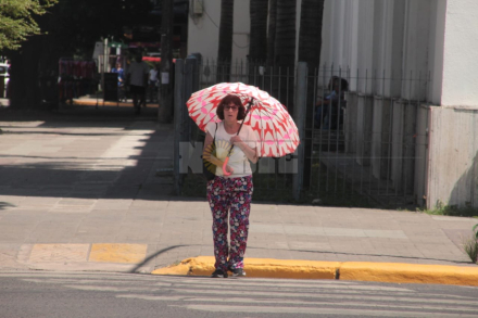 calor paraguas.jpg