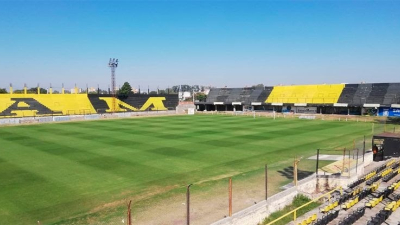 Defensores, el domingo a la 18 y con 2000 hinchas acompañándolo