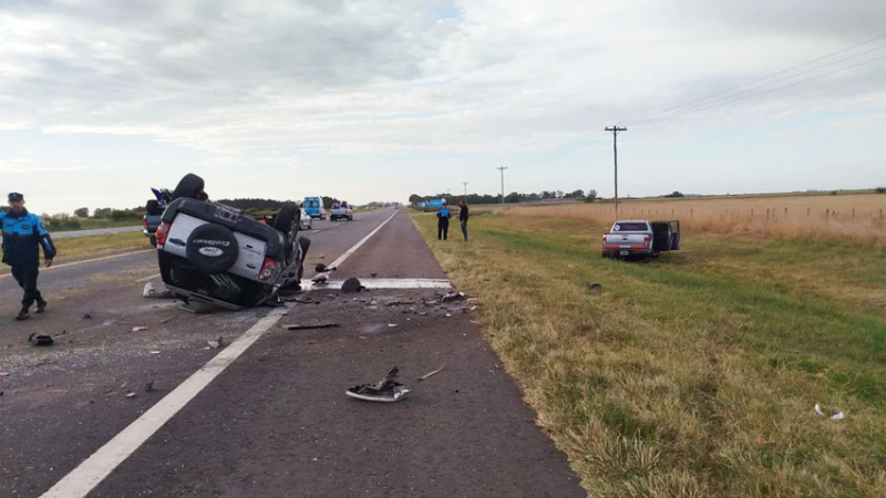 Un muerto y dos heridos por un choque frontal en provincia de Buenos Aires