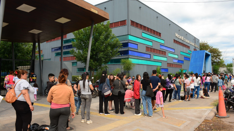 Más de 700 atenciones en los operativos "Febrero en Acción" realizados en Resistencia