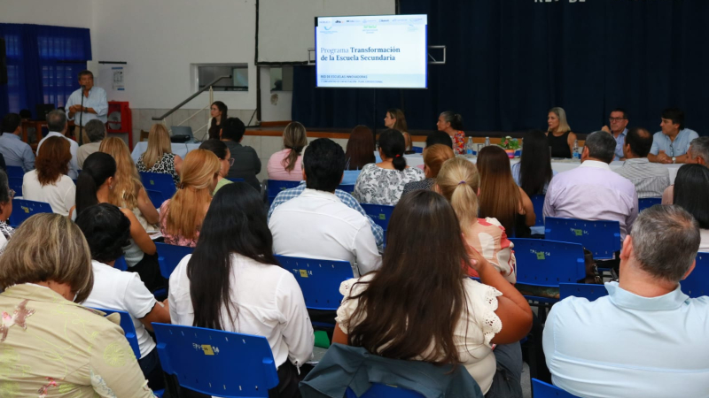 Formosa impulsa la transformación de la secundaria