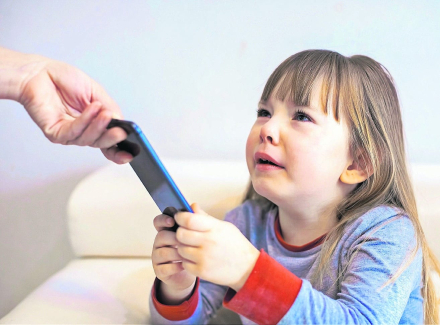 nino-celular.jpg