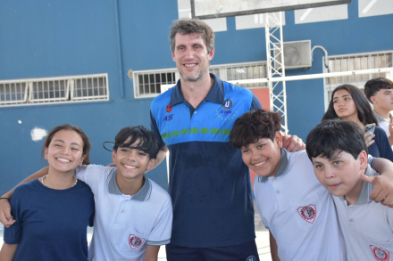 LA UNION EN ESCUELAS2.jpg