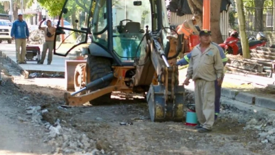 Realizan tareas de mantenimiento por avenida Malvinas - Soberanía