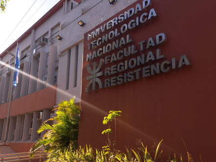 frente 2 utn.jpg