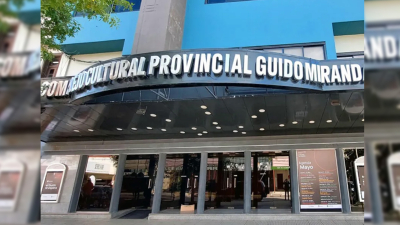 Doble función de títeres en el Guido Miranda