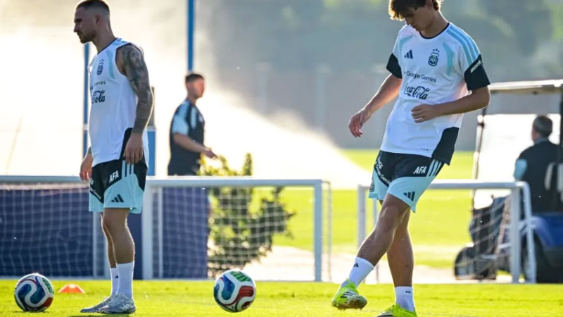 Scaloni recupera a Nico Paz y ya piensa en el amistoso con Islandia