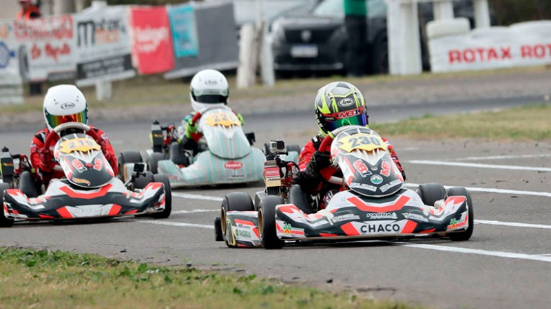 El piloto Félix Parra de Sáenz Peña logró una destacada remontada en Mini Max