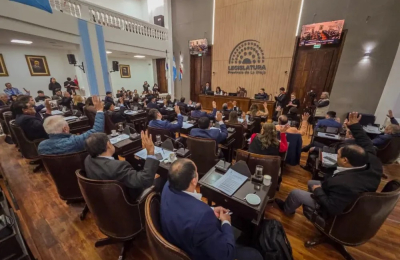 La Rioja aprobó una ley para disputarle territorios estratégicos a San Juan