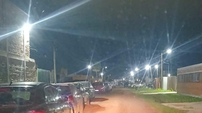Desalojan fiesta clandestina con más de 100 personas en el barrio Montecarlo