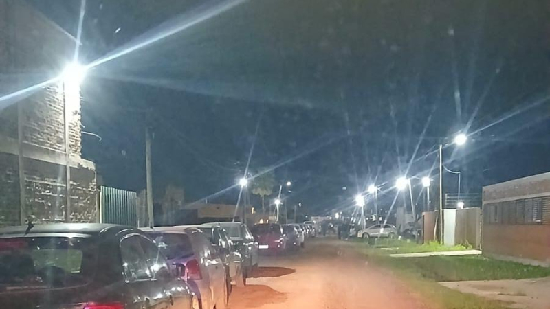 Desalojan fiesta clandestina con más de 100 personas en el barrio Montecarlo