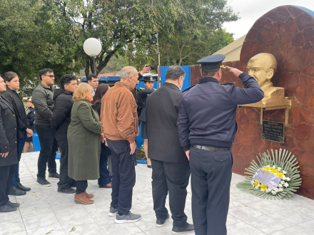 Rindieron homenaje a Gustavo Ramón Bini, oficial principal caído en cumplimiento del deber (2)