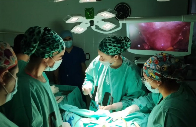 Se concretó con éxito una cirugía para un varón transgénero en la provincia