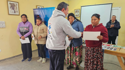 Capacitación sobre manipulación segura de alimentos en El Potrillo