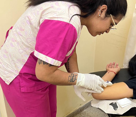 Colocación-de-implantes-subdérmicos-Tres-Lagunas-(3)