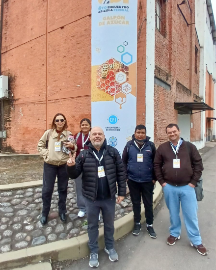 Se realizó el 4° Encuentro Federal Apícola (2)