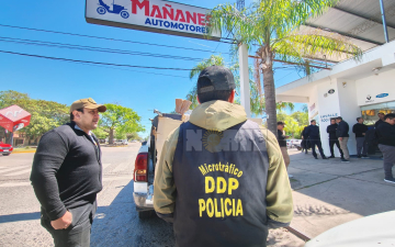 Una concesionaria allanada, sillones con drogas y un cargamento millonario