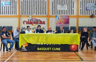 Los socios respaldaron por unanimidad a la Comisión Directiva ante el conflicto con la UNNE