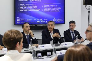 El gobernador presentó las oportunidades comerciales del Chaco ante empresarios europeos
