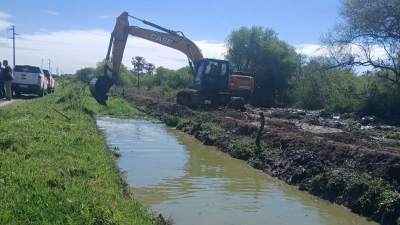 Los trabajos de limpieza de lagunas y del canal derivador en San Martín alcanzan un 90% de ejecución