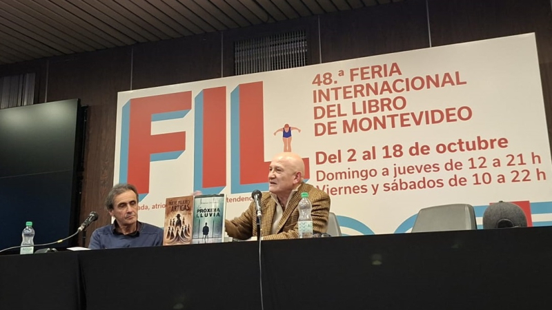 Tete Romero llevó su novela "La próxima lluvia" a la Feria Internacional del Libro de Montevideo