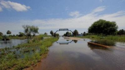 El río Paraná pasaría los 7 metros y las lluvias podrían extender la creciente