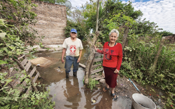 La creciente golpea a los vecinos de Puerto Vilelas