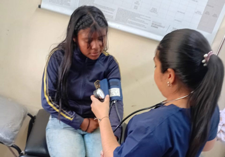 Controles-de-salud-competidoras-de-Ensanche-Norte-(3)