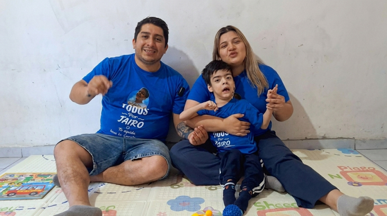Lucha contra el tiempo para juntar 37.000 dólares y viajar a México