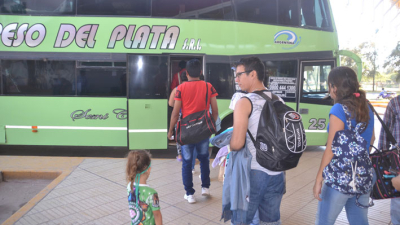 Recambio turístico con muchos viajeros e incremento de controles en rutas