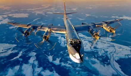 Tu-95 caza ruso.jpg