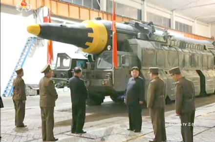 Kim Jon Un-misil.jpg