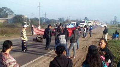 Movimientos sociales cortaron la ruta 16 en Quitilipi|