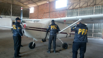 Secuestraron la avioneta de un comerciante chaqueño por la causa "bobinas blancas"