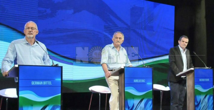 DEBATE-NI-UNO-MENOS.jpg