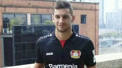 Alario viajó a Alemania y le dejó una carta a los hinchas de River: ‘Gracias infinitas"