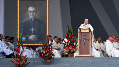 “Paz y justicia”, el pedido de Francisco para millones de víctimas en Colombia