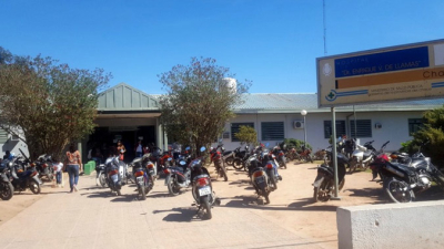 Dos mujeres con heridas graves, entre ellas una menor de tres años, por accidente entre motos en Charata